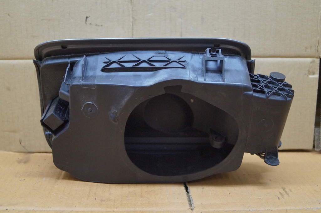 фото №7, Кришка заливної пального bmw 5 f10 7218336