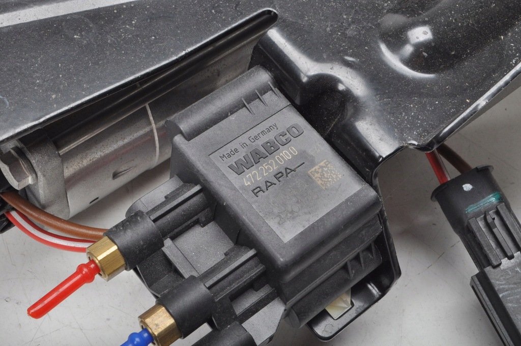 фото №12, Bmw i4 g26 компрессор подвеска 6894450