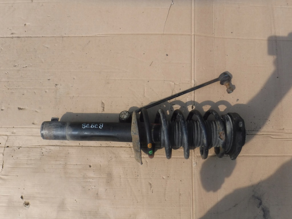 фото №1, Амортизатор амортизаторна стійка vw passat b6 b7 kyb 335808