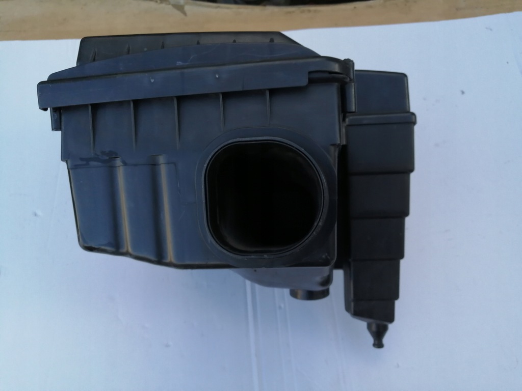 фото №12, Корпус фільтра повітря land rover sport l320 2.7