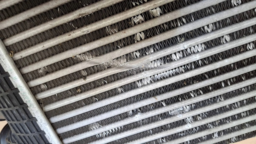 фото №10, Радиатор интеркулер maserati ghibli levante quatroporte 670109550