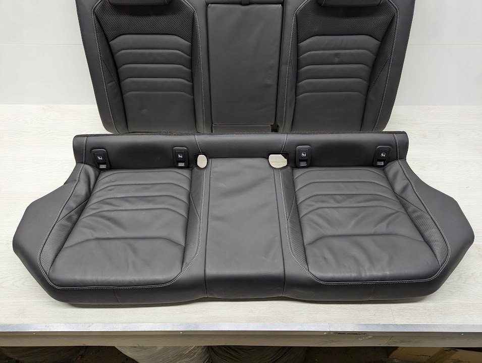 Заднє сидіння сидіння сидіння задня шкіра r-line ergo комфорт vw arteon 3g8885319d Недорого