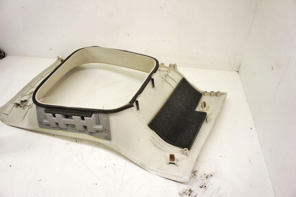 фото №6, Mu284 ford tourneo courier защита стойка правый задняя