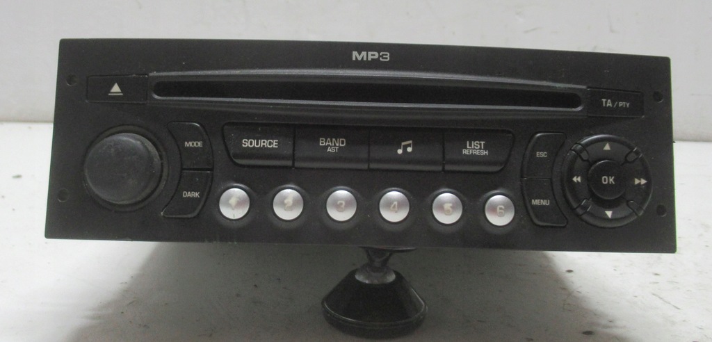 фото №1, Citroen c3 pluriel 1.4 benz. 08r радио cd mp3 96643698xt