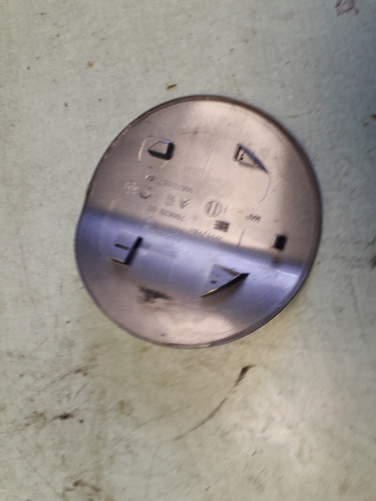 фото №2, Citroen c4 ii b7 крышка заливной топлива kth