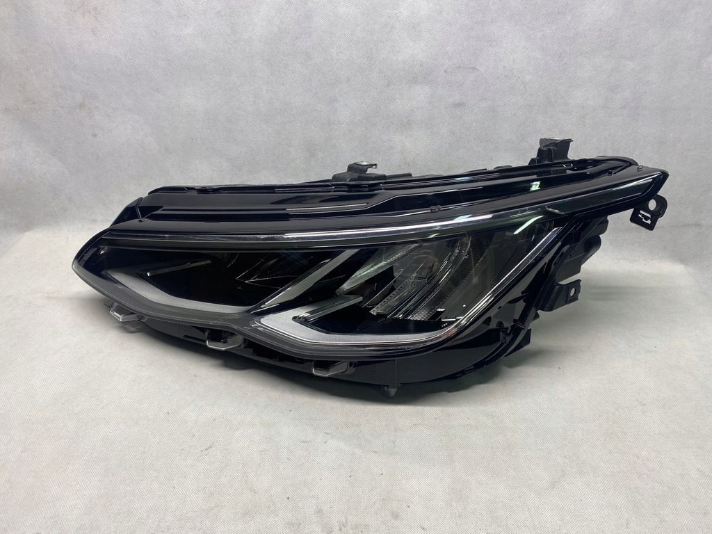 фото №1, Vw golf viii лампа левая led 5h1941005b