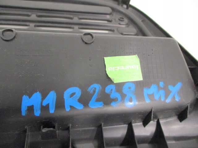 фото №13, C1 ii 108 aygo ii решётка средняя консоли 1389214x 55400h010