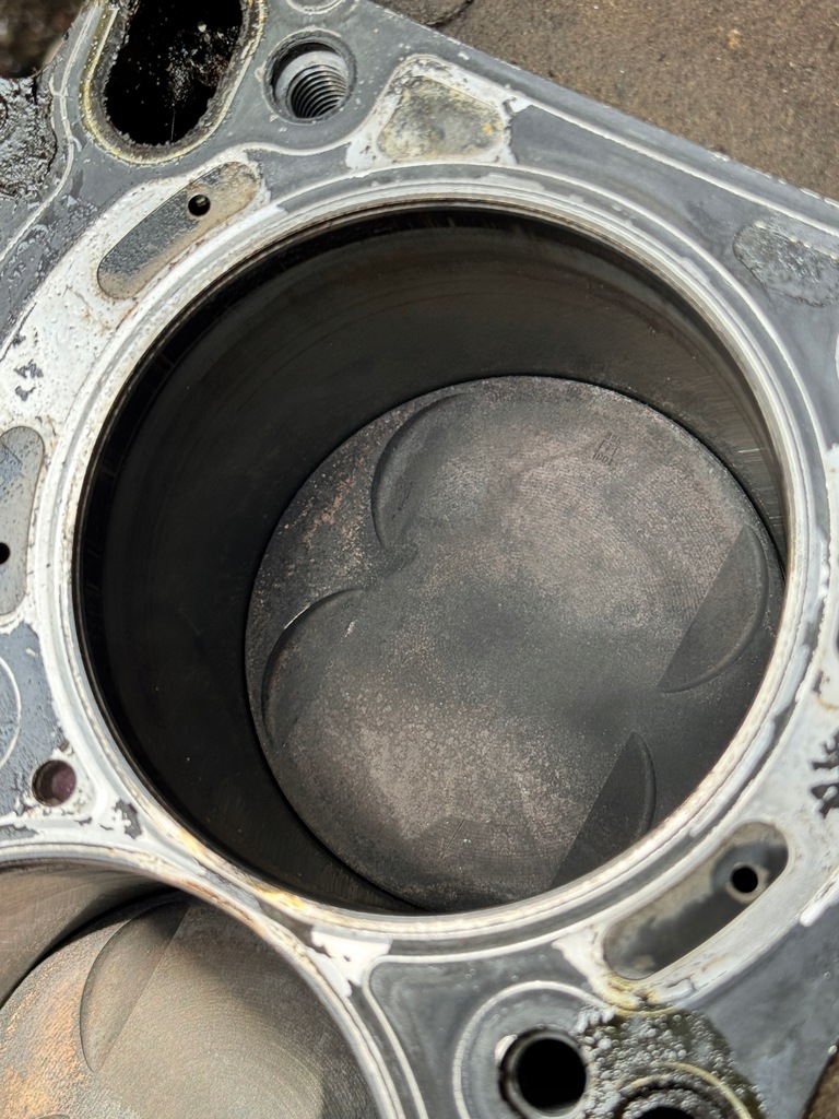 фото №12, Двигатель блок двигателя m62b44tu 4.4i vanos / 44 8s 2 / bmw e53 x5 e39 e38 do regener