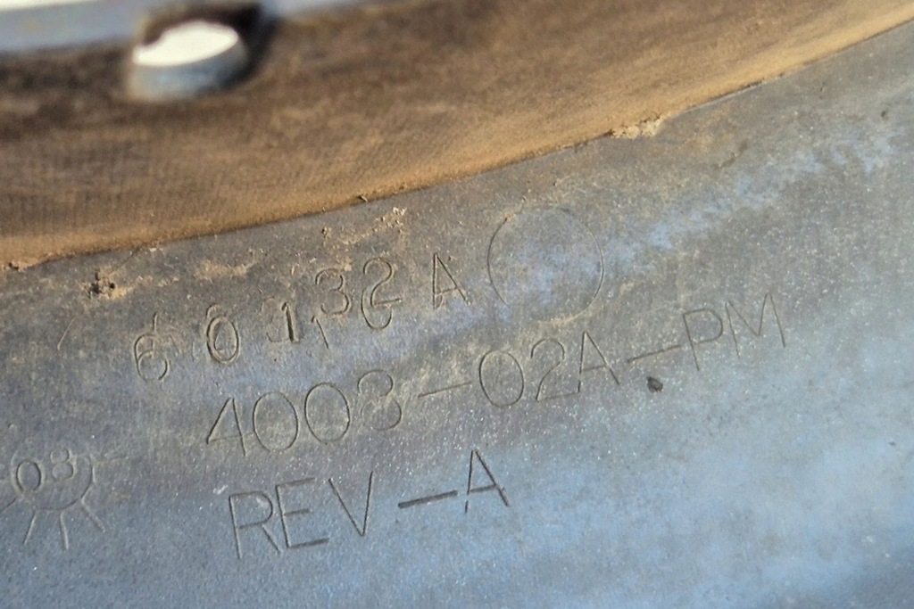 фото №9, Накладка заднього крила dodge nitro 15kh39trmac 2.8l дизель 130kw 2009