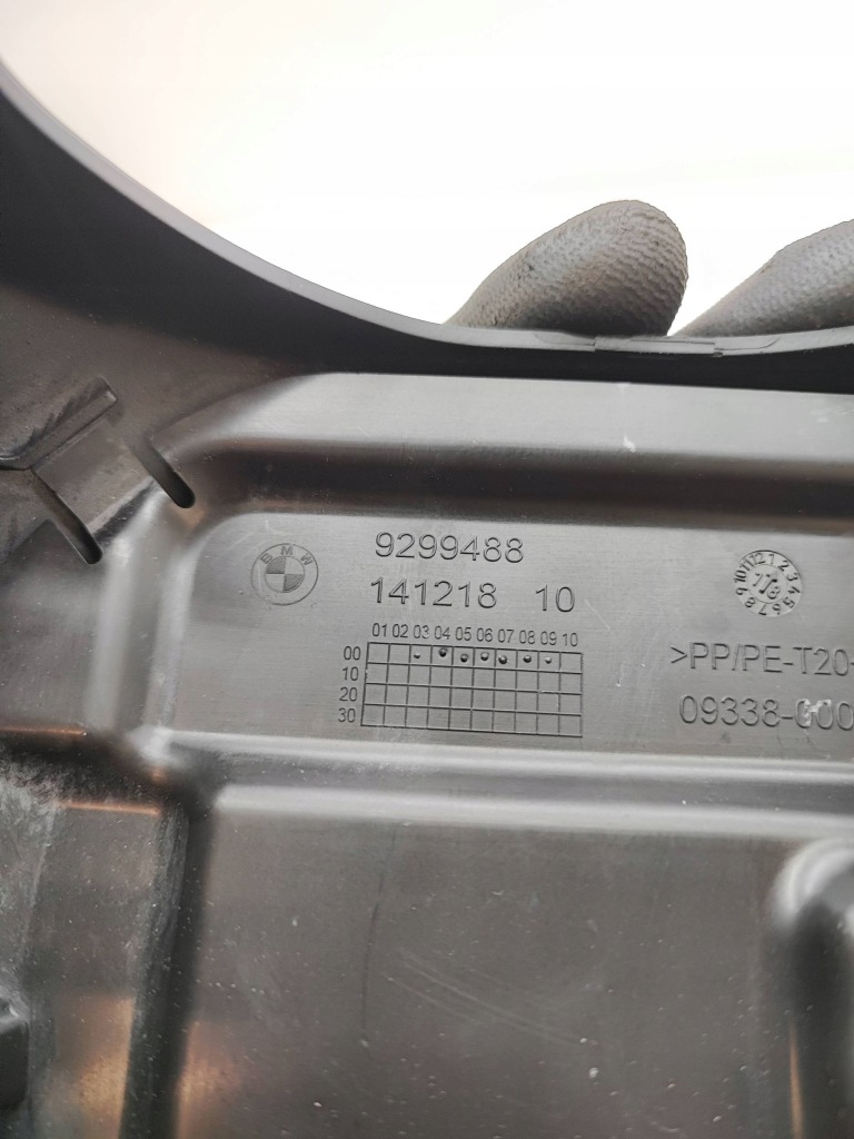 фото №8, Bmw 7 g11 g12 2017 элементы обшивка колонки рулевого