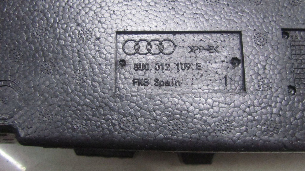 фото №5, Audi q3 8u lift вкладыш колеса запасного пенополистирол 8u0012109e