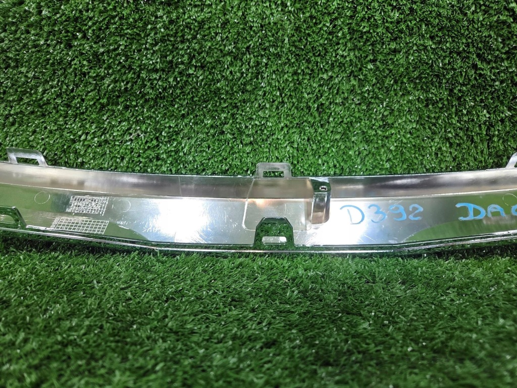 фото №10, Молдинг бампера передний хром перед dacia dokker 623825545r