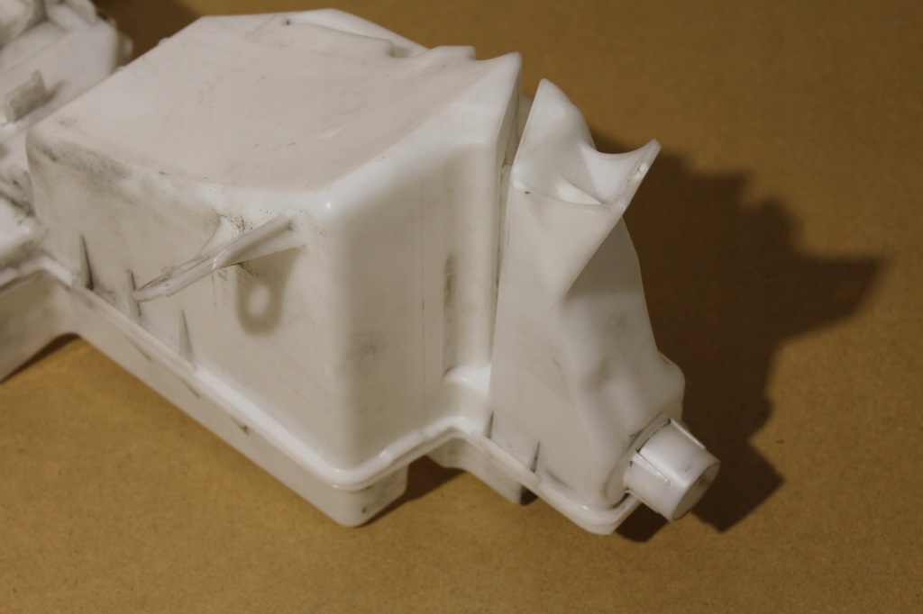 фото №5, Volvo v60 ii 18- бак жидкость омывателя