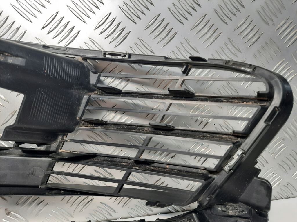 Peugeot 308 t9 рестайлинг  gt решётка бампера правый перед 99894487 Доставка