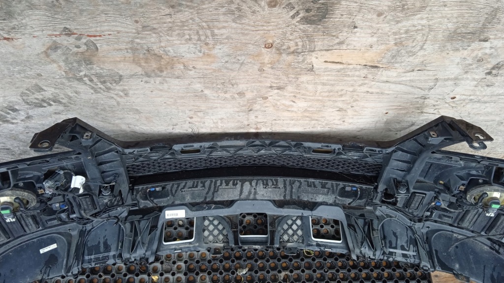 Mercedes w164 бампер перед c197 противотуманная фара sprysk pdc с Разборки