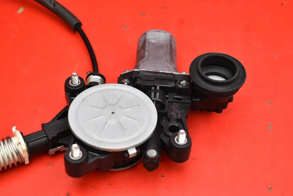 Підйомник скло лівий перед eu n1215858x mazda mx5 mx-5 4 iv nd 15-18 Оригінал