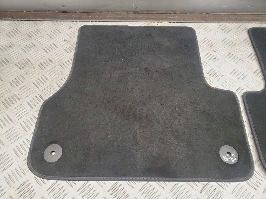 фото №6, Audi a6 s6 c7 4g 4g0864450 с задний обшивка