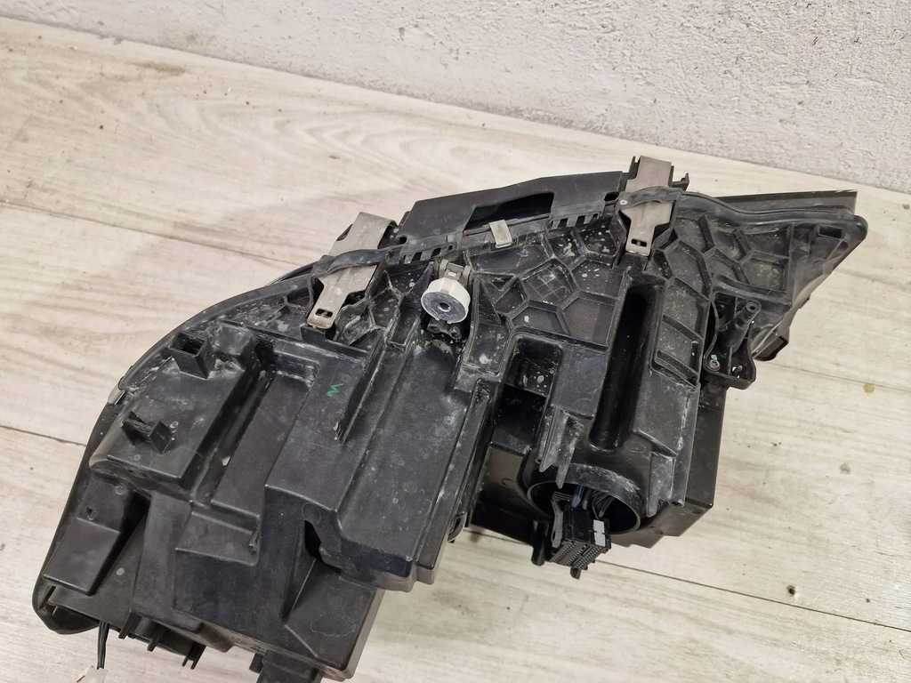 фото №8, Bmw 3 g20 g21 лампа права фара led 9481702