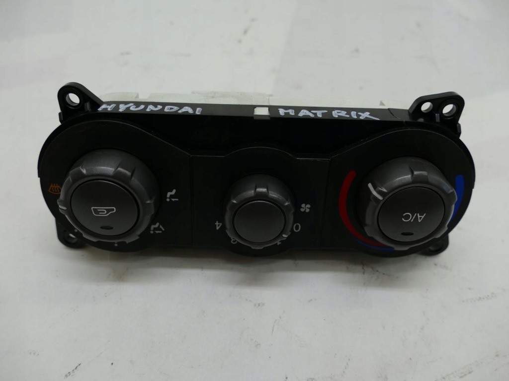 фото №1, Hyundai matrix панель управление кондиционера 02r