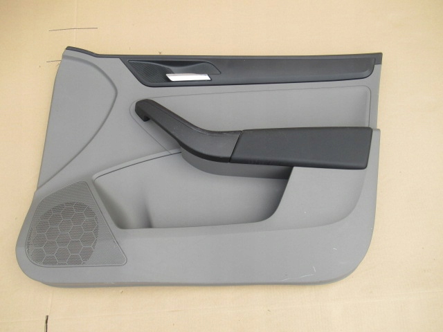 фото №1, Обшивка обивка дверь правый перед skoda rapid 5jb