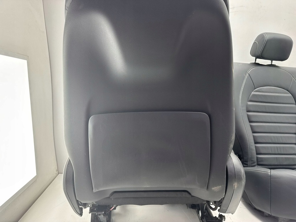 фото №10, Mercedes-benz eqc 2022 сиденья / заднее сиденье / комплект