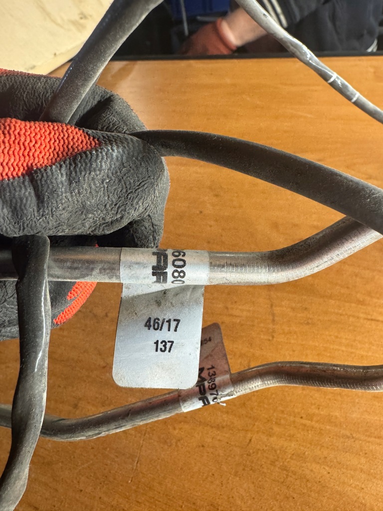 Ducato jumper boxer iii шланг тиску оливи dpf 1385897080 2006- Недорого