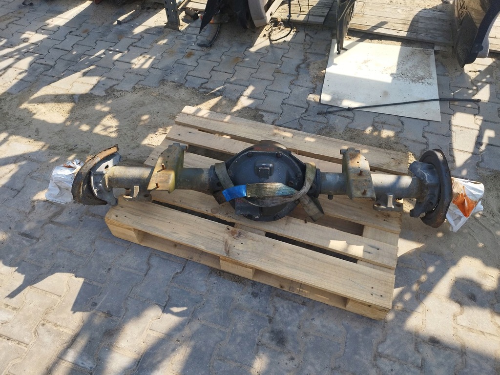 фото №1, Балка моста корпус мост renault mascott 6.5 тоны