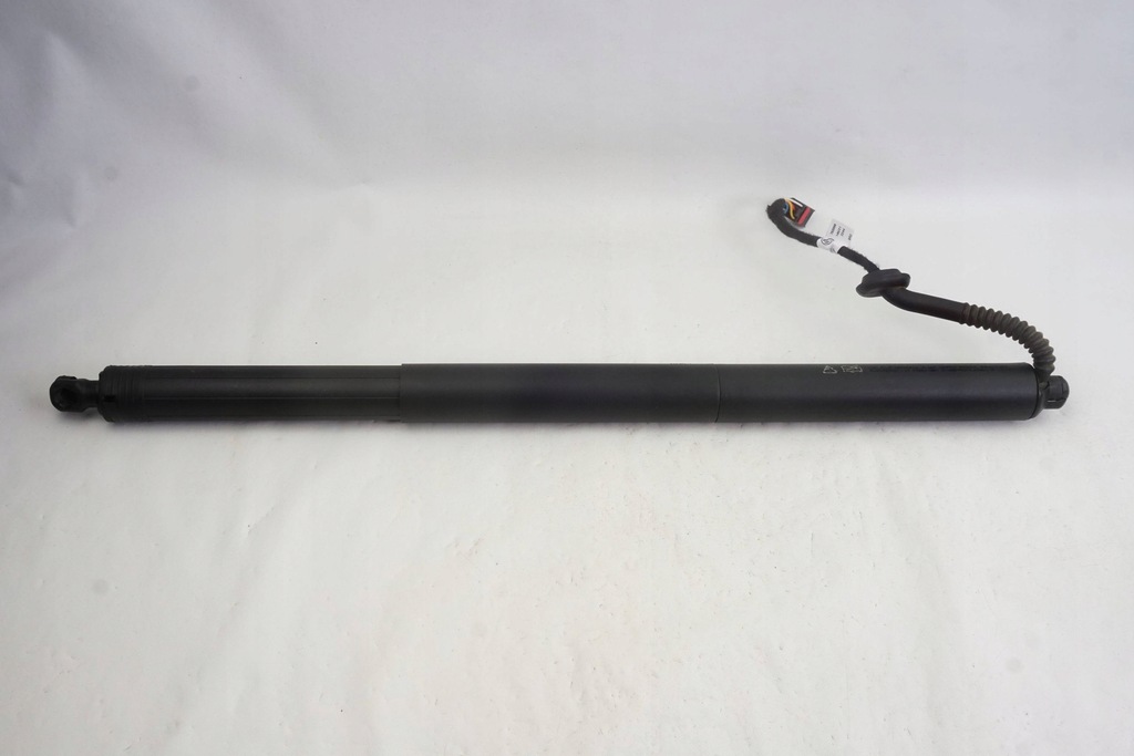 фото №1, Привод крышки багажника vw t-roc 2ga827851b