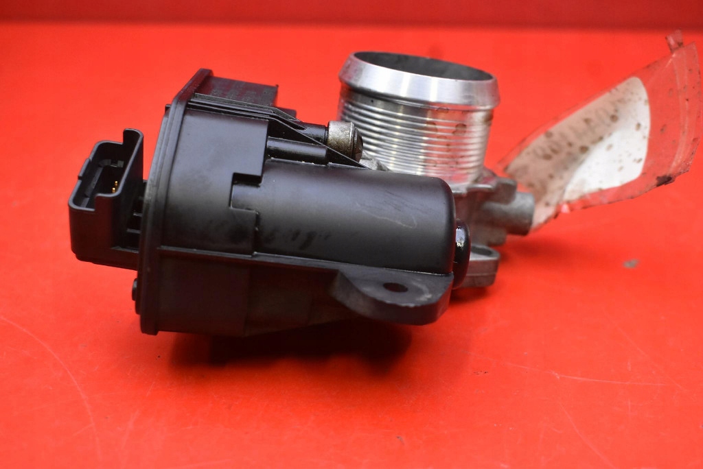 Дроссельная заслонка 9801942080 peugeot 308 t9 1.2 thp 110 km 13-17 в Украине