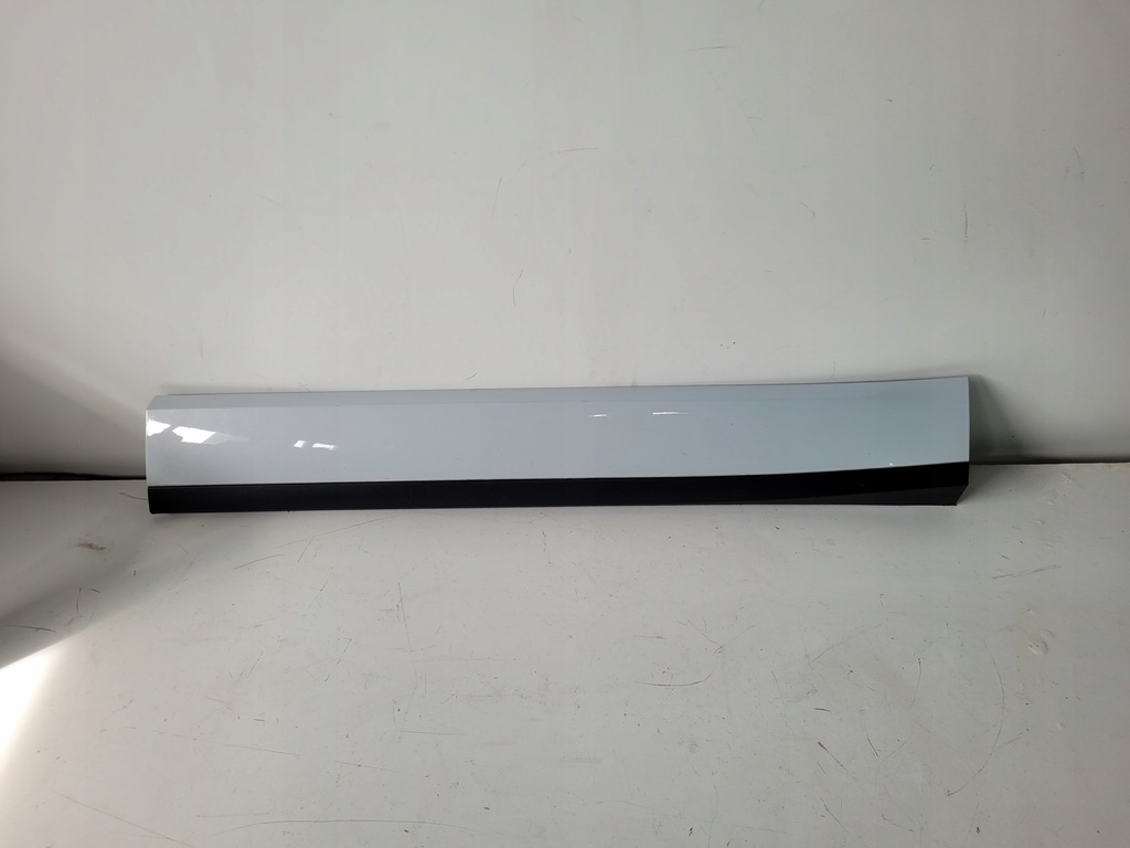 фото №1, Молдинг двері перед передня права jaguar e-pace j9c321064