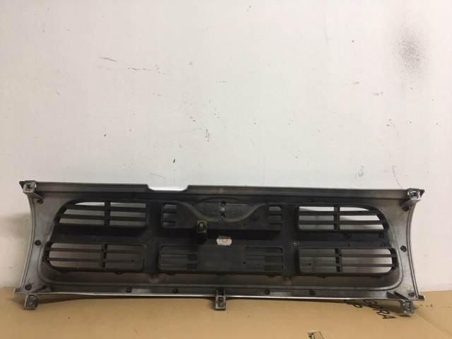 фото №2, Ford maverick ii 2 95-98 решітка радіатора решітка радіатора решітка радіатора хром