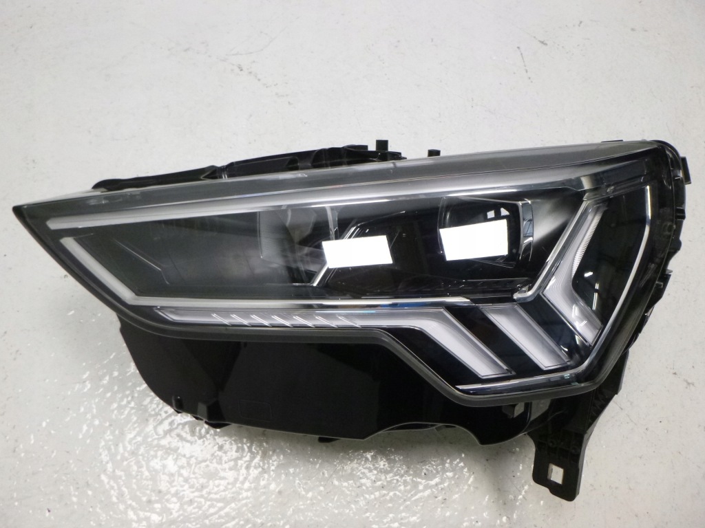 Audi q3 фара лівий перед ліва передня 5pin led Ціна
