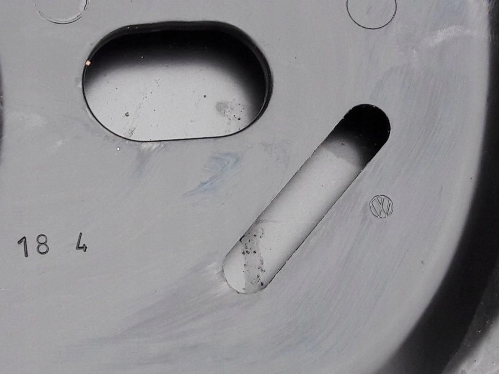 фото №13, Vw golf v vi plus капот крышка двигателя перед 5m0823155