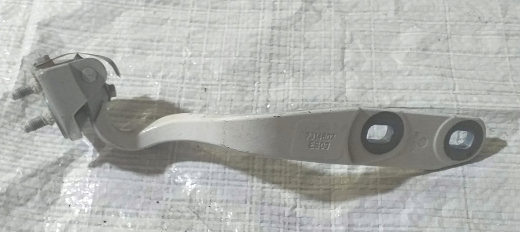 фото №1, Bmw 7 g12 петля задний крышки багажника 7314607