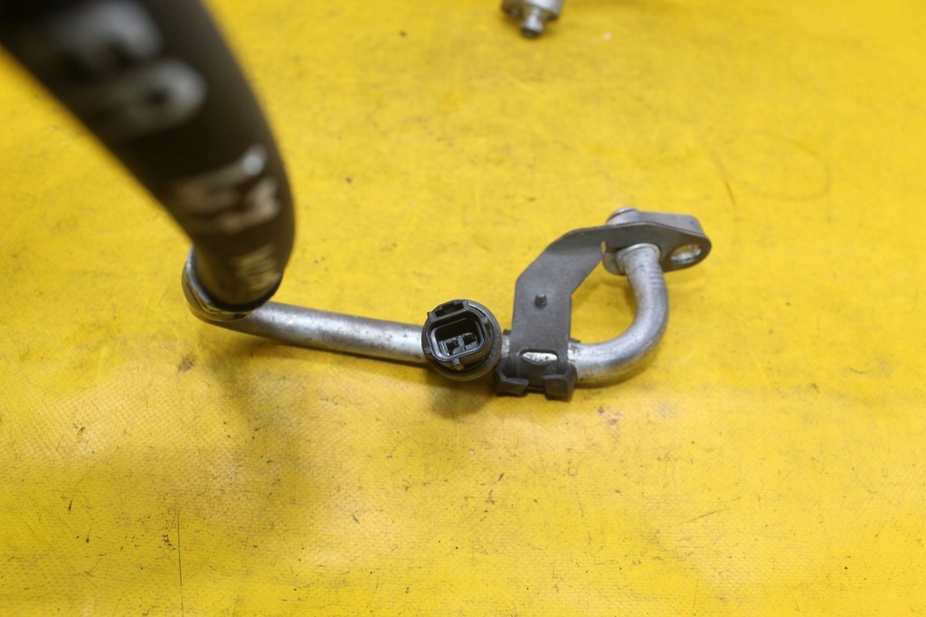 фото №5, Шланг кондиціонера hyundai ix55 kia 3.0 crdi d6ea