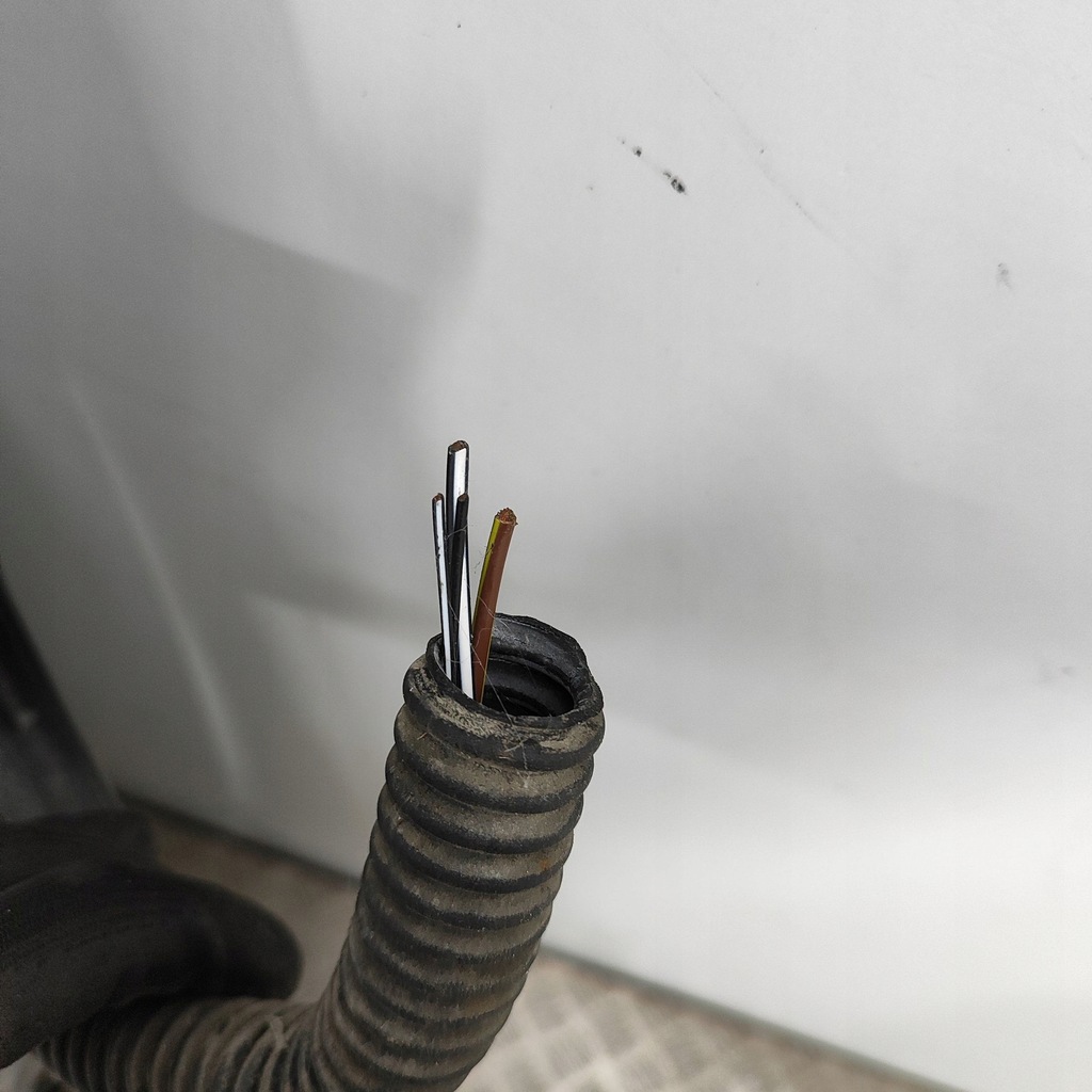 фото №8, Ford transit - tourneo connect 2018 левая сторона дверь задние