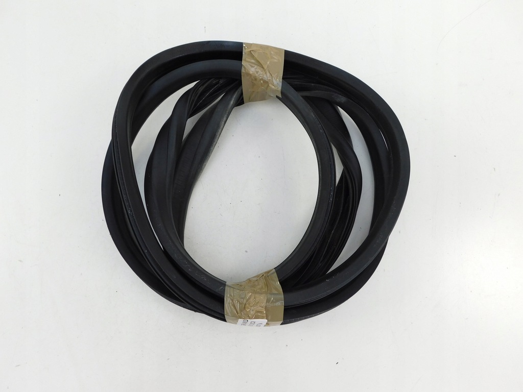 фото №1, Ford c-max grand mk2 1,6 tdci прокладка дверь задняя левая