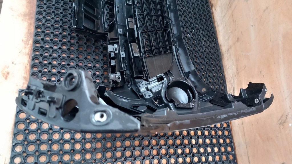 фото №12, Renault megane iii бампер перед nv676