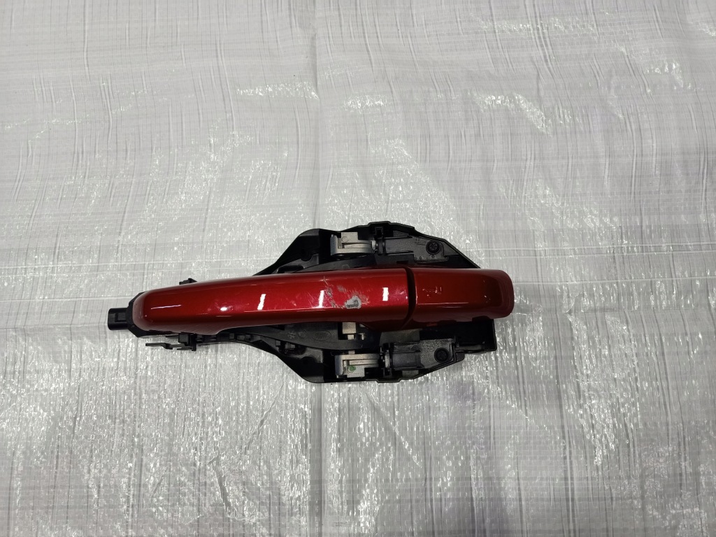 Купить Jaguar e-pace ручка дверь левая передняя перед