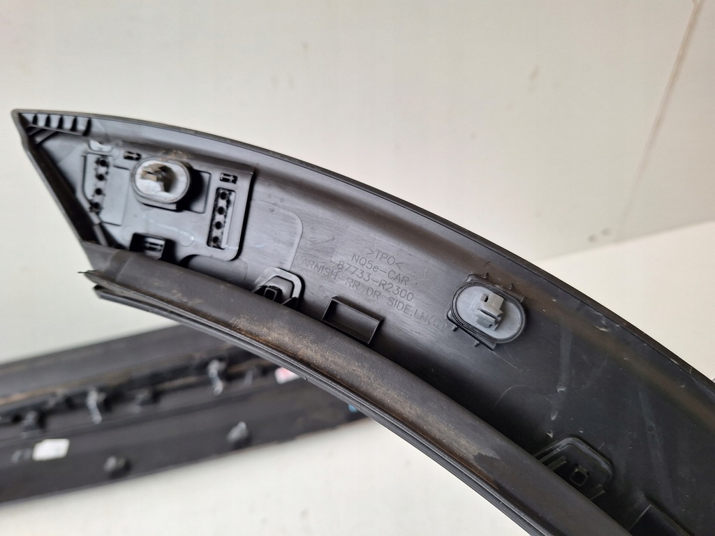 фото №7, Kia sportage v молдинг двері ліва перед задня оригінал