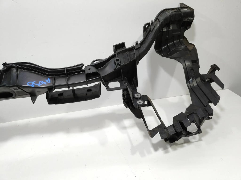 фото №10, Mercedes a w169 pas передний усилитель