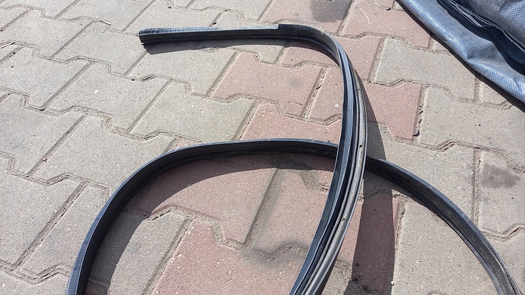 фото №5, Прокладка правая перед chrysler sebring 06r sedan