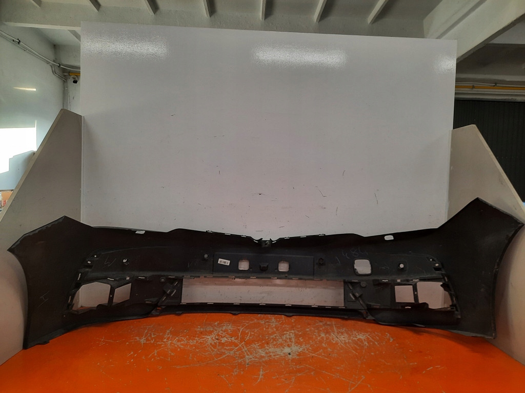 фото №6, Toyota corolla xi e16 e18 бампер перед передний 52119-02f30/40