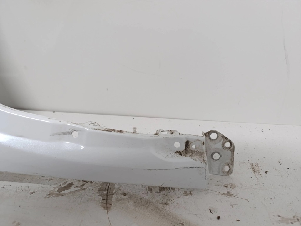 Купить Крыло  правый  передний lexus rx v 22-