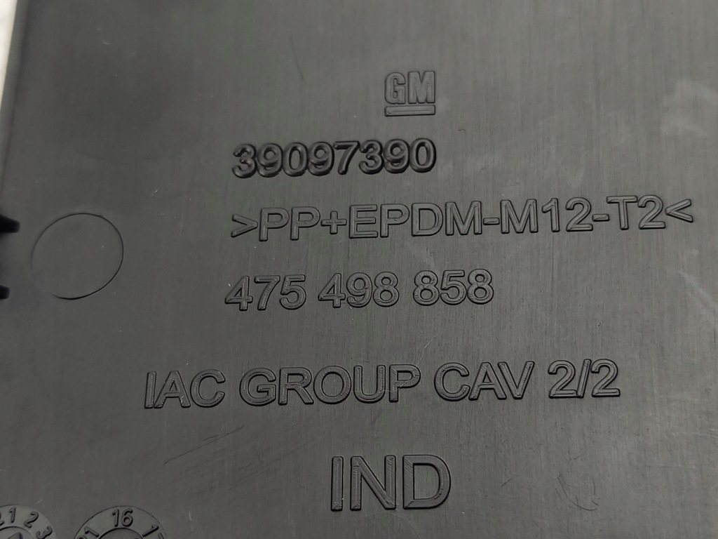 фото №4, Opel crossland x заглушка фаркоп бампера задня 475498858