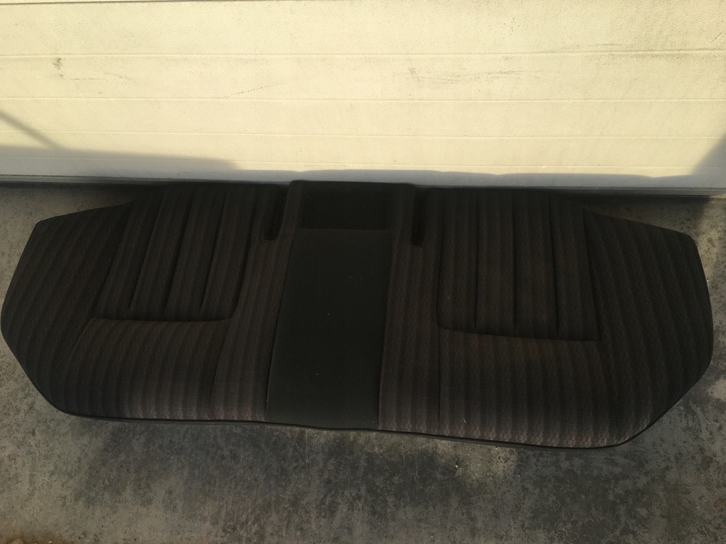 фото №7, Задняя заднее сиденье сиденье чёрные mercedes w124 sedan