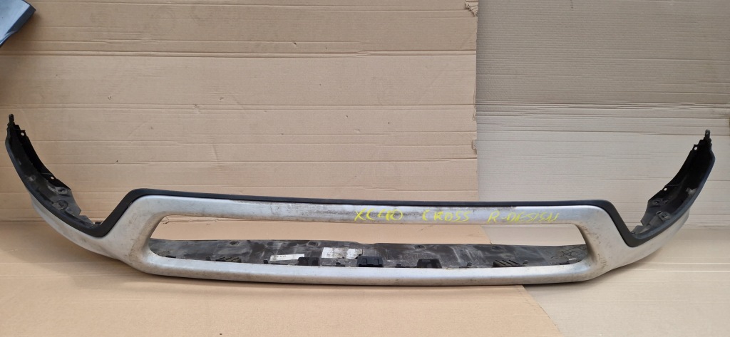 фото №1, Volvo xc40 inscription бампер передній 31650113