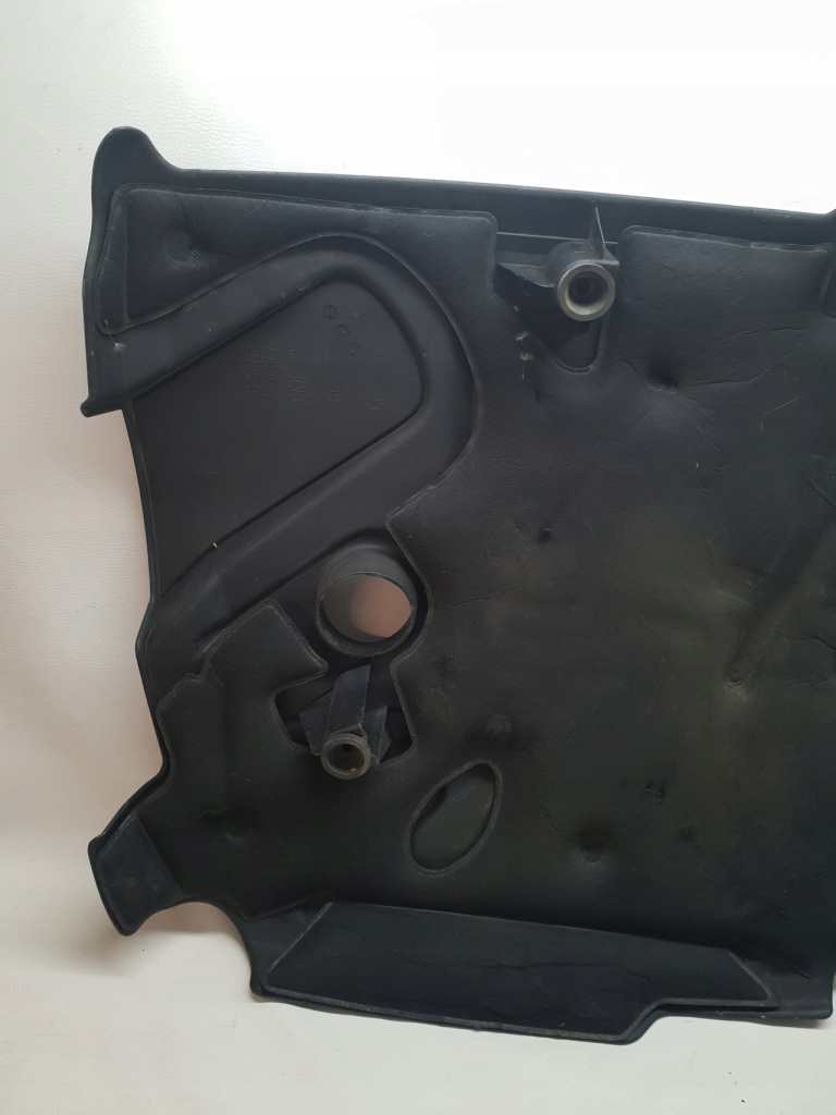 Jeep grand cherokee wk2 накладка на двигатель 04627157 Недорого