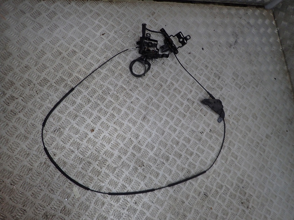 фото №1, Audi r8 4s замок замки засувка трос капот