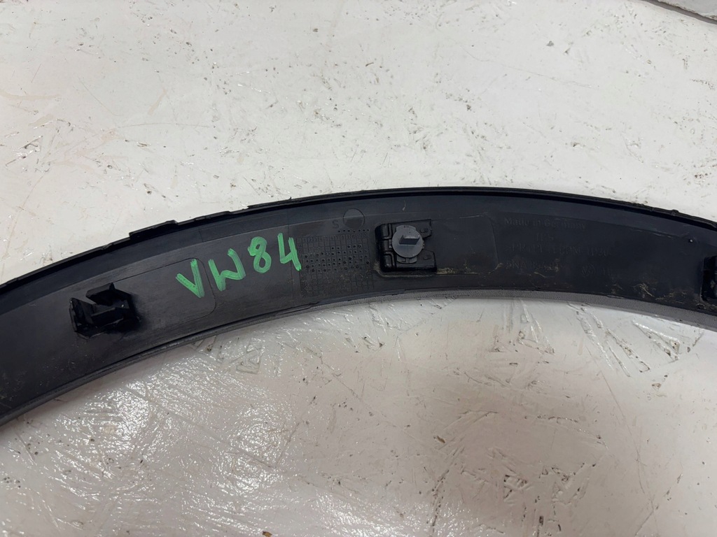 фото №10, Volkswagen tiguan 2016 задняя сторона левая молдинг крыла заднего